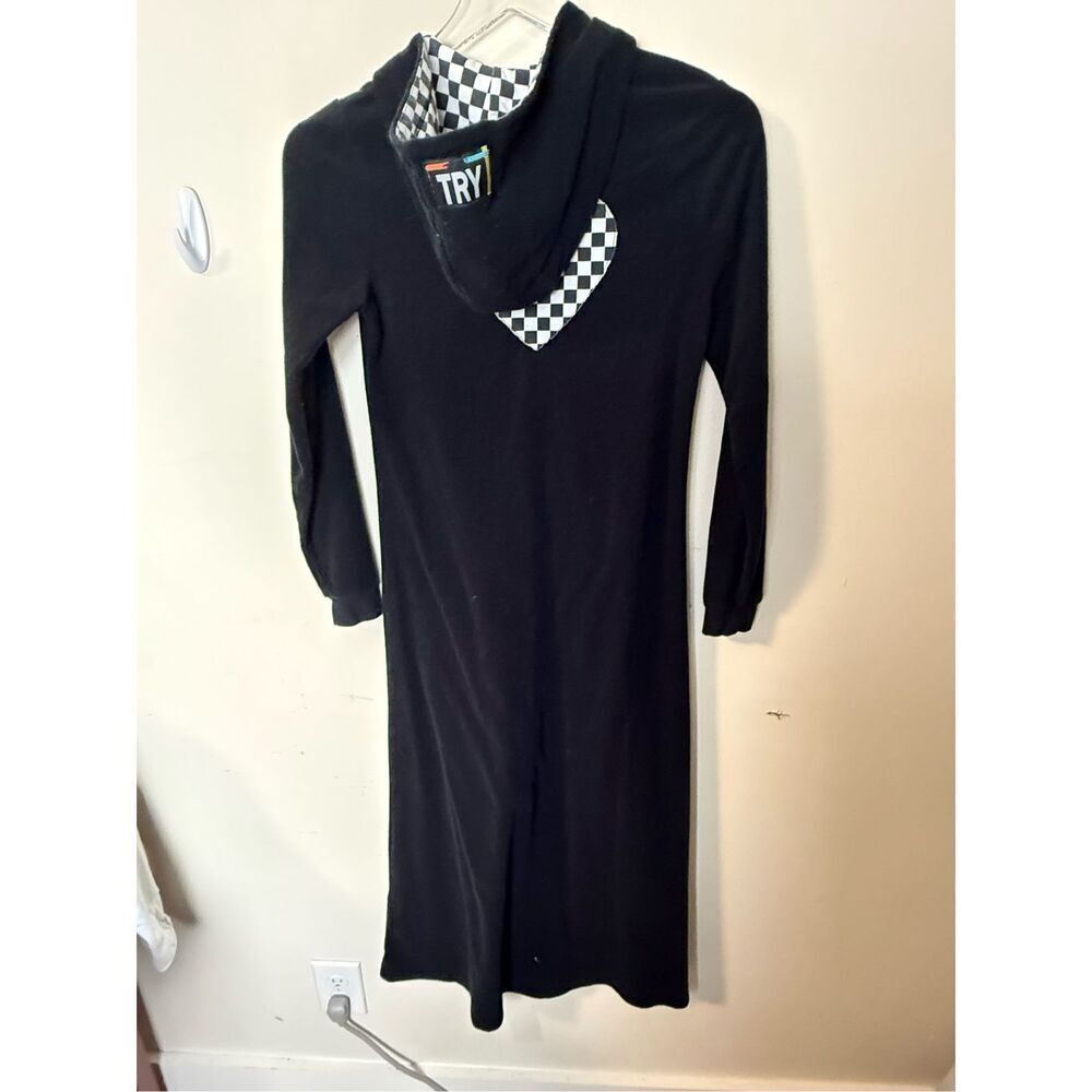 GIRLS CHECKERED HOODED HEART APPLIQUE TERRYCLOTH ROBE - BLACK - 12 SWIM BEACH CO